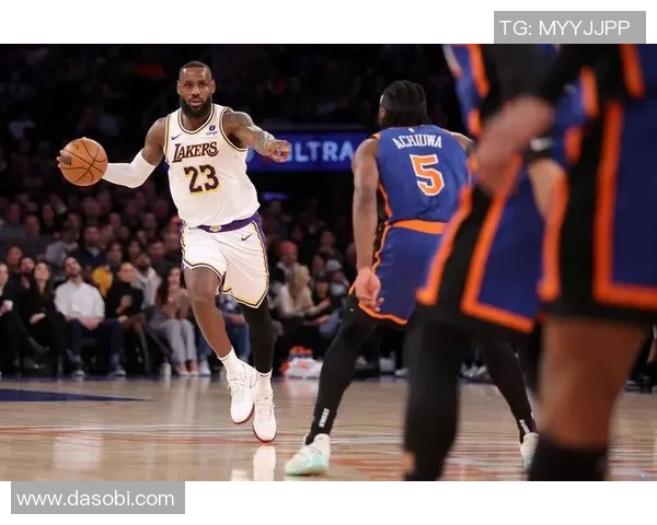 火箭与勇士激战常规赛2月24日精彩对决全景回顾